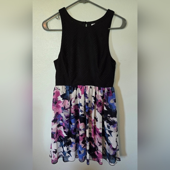 NWT Speechless Purple And Blue Floral Dress Size 7 - Picture 1 of 8